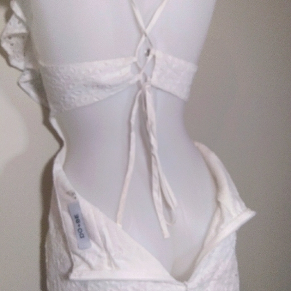 Super Cute Unique Cut Out Romper. Lace up Back,Square Neck Ruffle,Lined with Zip - Picture 11 of 14